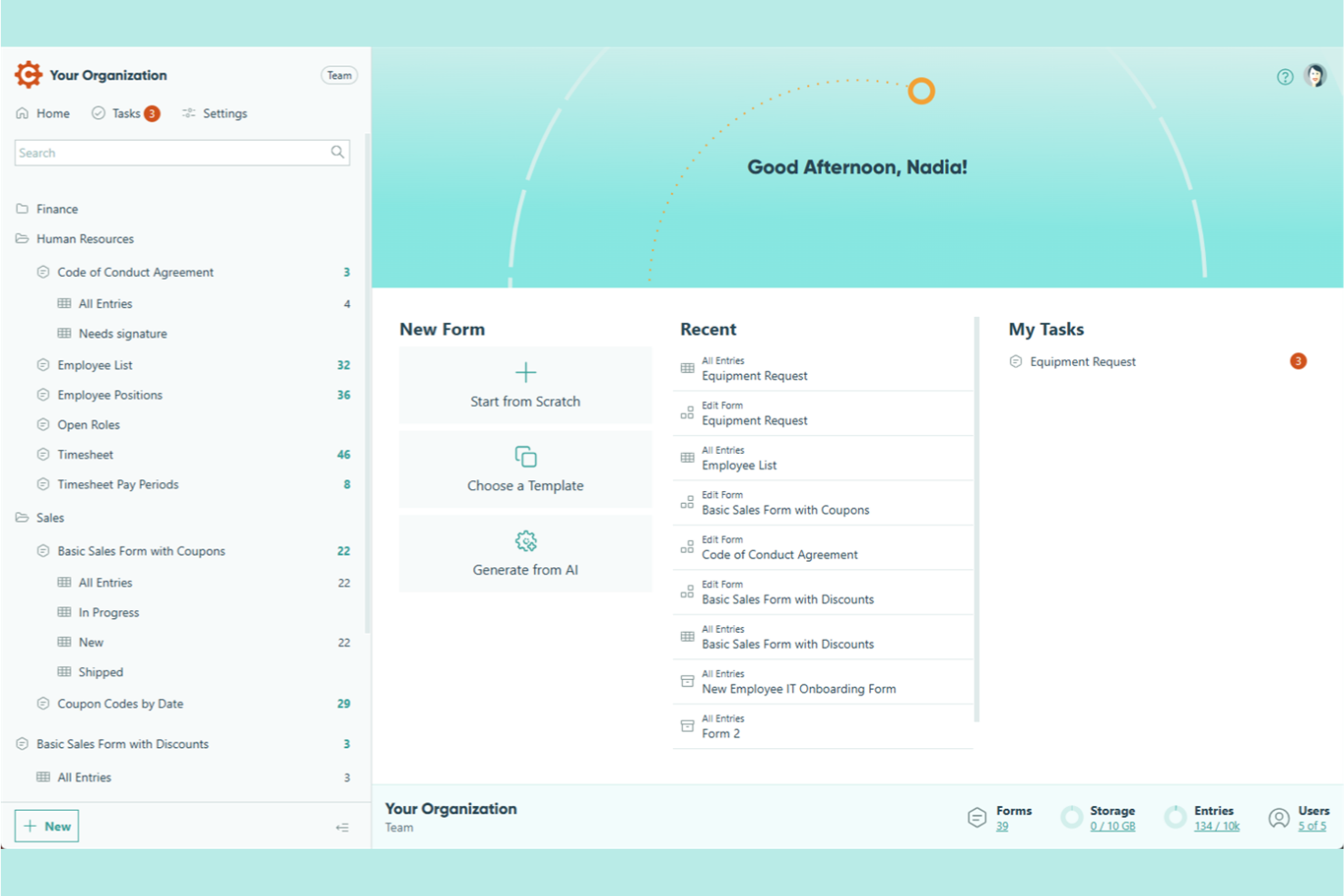 Cognito Forms screenshot - 10 alternatyw dla Formularzy Google do ankiet internetowych w 2026 roku